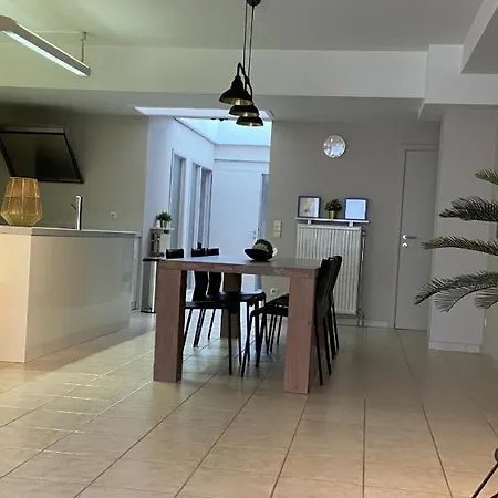 Familie Hartje Met Optie Parking