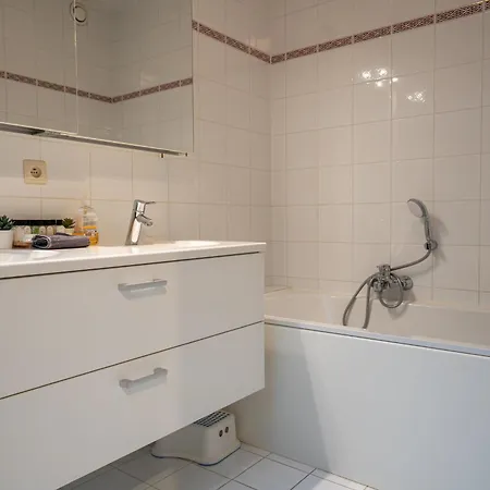 Apartment Familie Hartje Met Optie Parking *